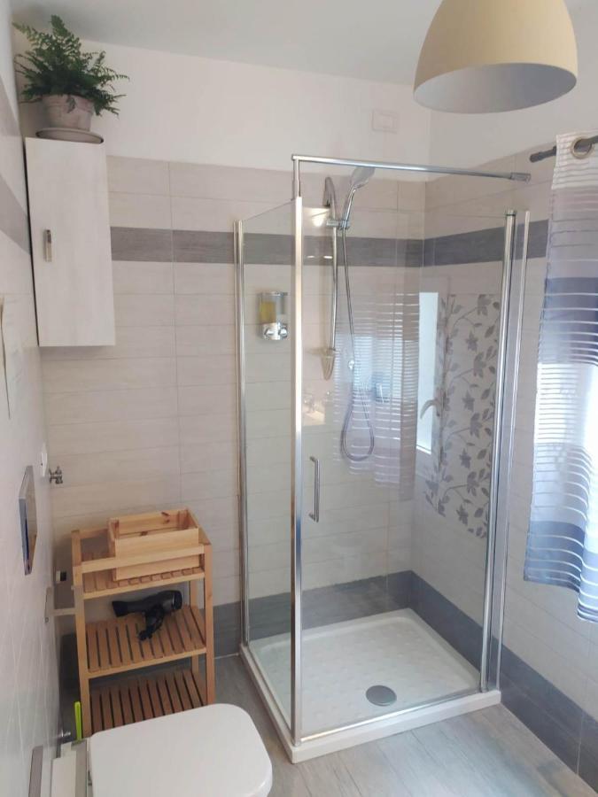 דירות פסקרה Mini Loft Fronte Mare מראה חיצוני תמונה